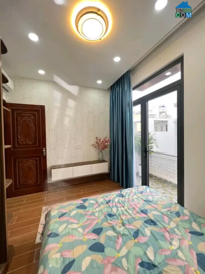 Ảnh Nhà ngay trường đại học Công nghiệp, sát chợ Gò Vấp, sát mặt tiền, 4 tầng BTCT 0