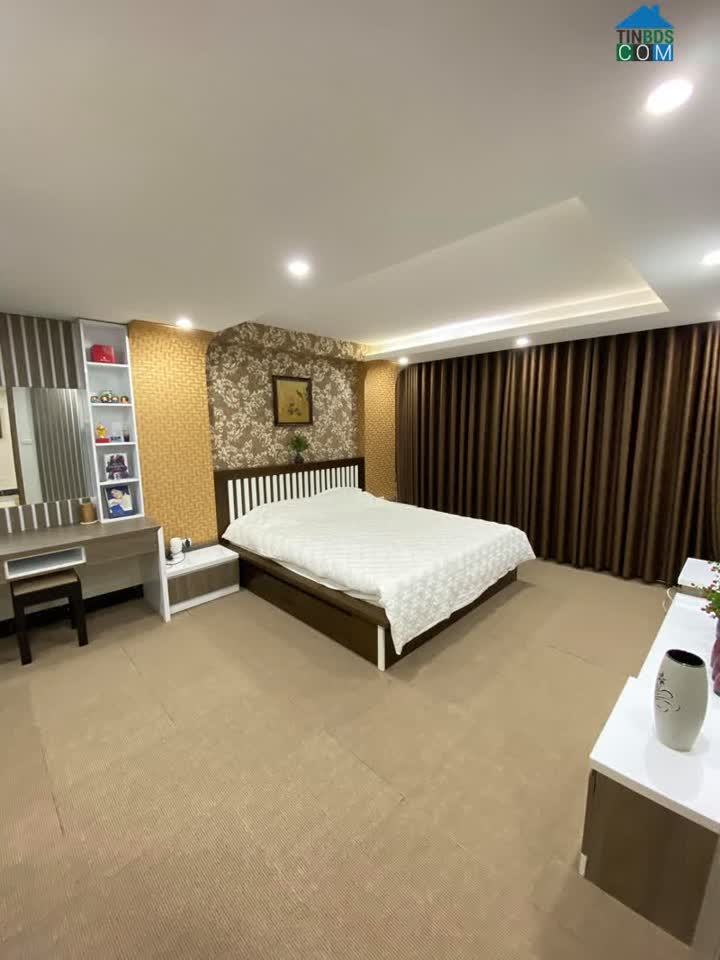 Ảnh Bán nhà phố Hoàng Văn Thái, Thanh Xuân 110m, mt 4.8m. Giá: 17.5 tỷ 0