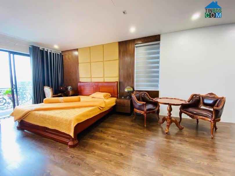 Ảnh Hiếm,nhà phố Hoàng Quốc Việt,Cầu Giấy,ô tô,46m,5T,5m giá 9 tỷ.LH Hải CG 0966866250 0