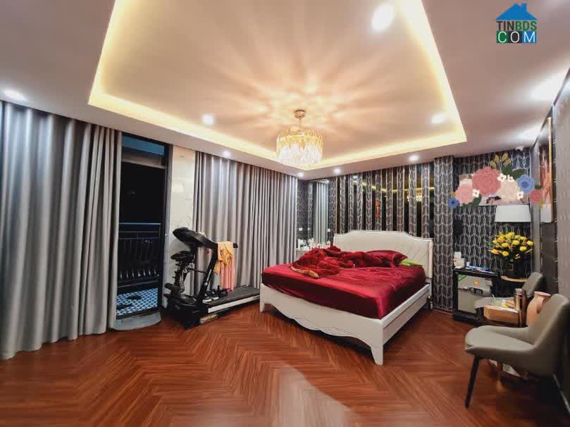 Ảnh Bán gấp nhà Trần Quốc Hoàn,Cầu Giấy,ô tô tránh,55m,5T,giá chỉ 10.5 tỷ.LH Hải CG 0966866250 0