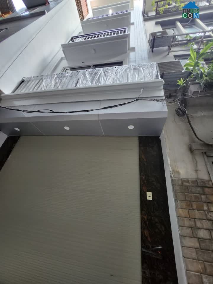 Ảnh Nhà mới xây_ Hoàng Ngân_ Ở LUÔN, DT: 43m2 giá 4.7tỷ. 0