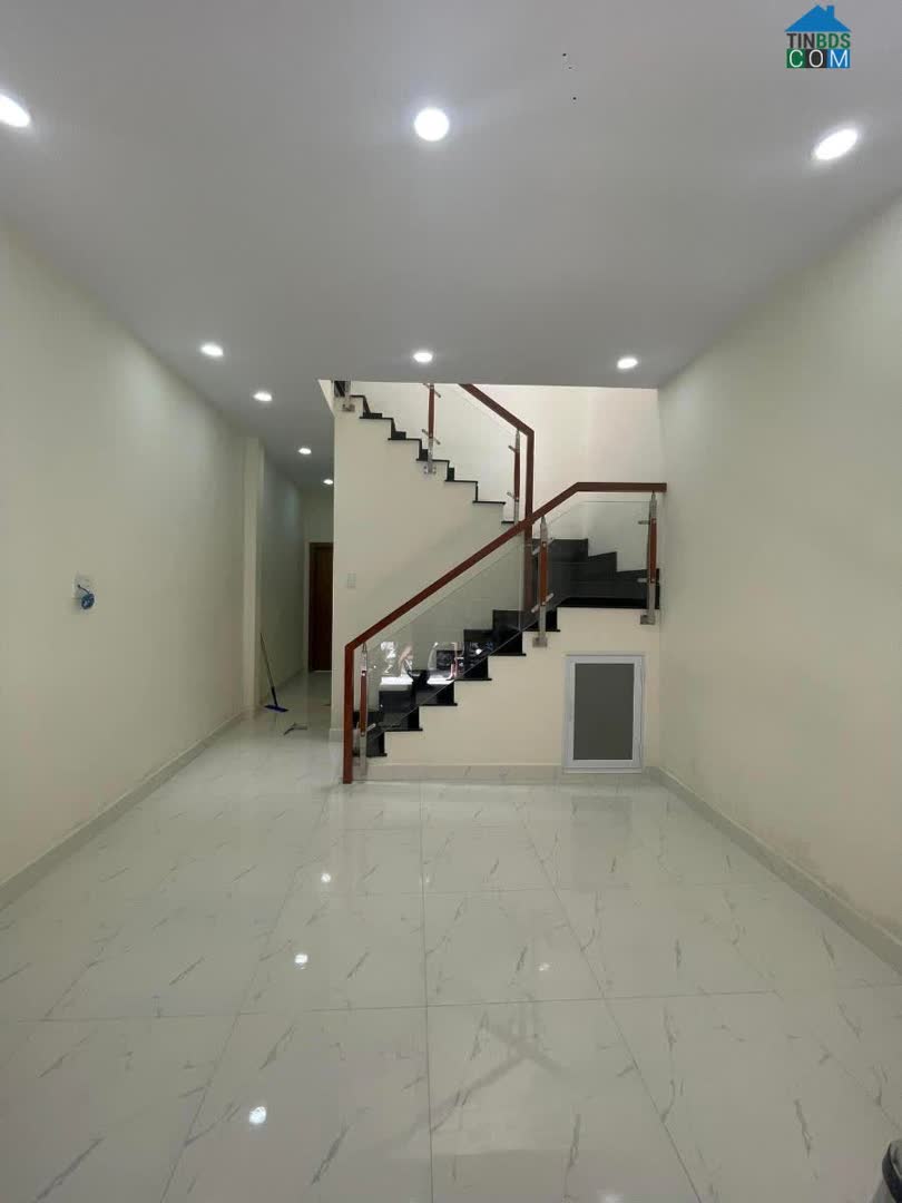 Ảnh Quá rẻ 50m2x 3T chỉ 4.25 tỷ Bùi Thế Mỹ P10 Tân Bình 0