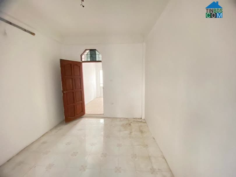 Ảnh Bán nhà ngõ phố Trung Liệt-Thái Hà, 50m2 x 4T đẹp, ô tô đỗ cửa. Giá 7,7 tỷ 0