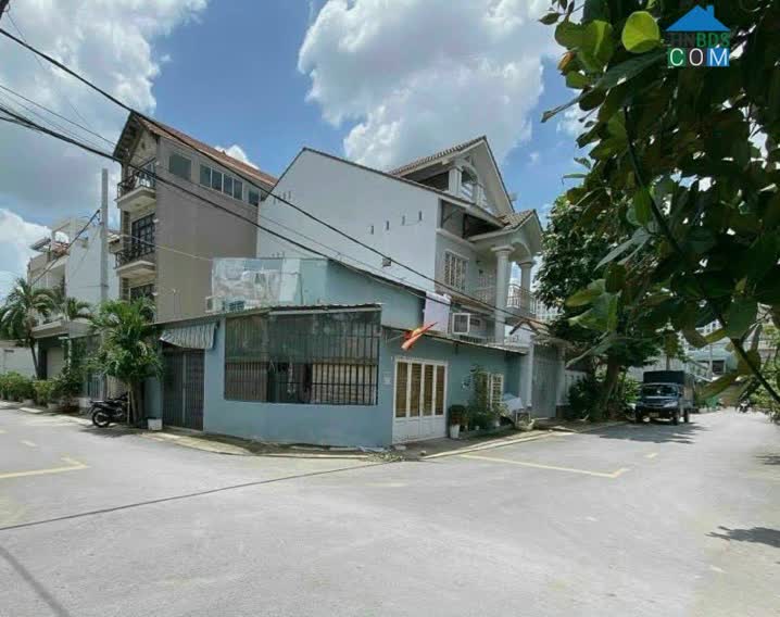 Ảnh Bán nhà 2 MT đường 28 HBC , sau gigamall , HBC , dt 100m2 , giá 8.5 tỷ 0