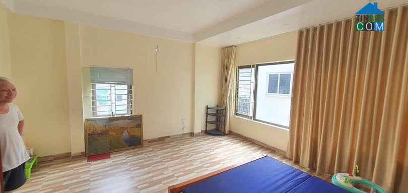 Ảnh Bán nhà Lạc Long Quân, Tây Hồ 200m2, 4T, MT8,5m giá 22,5 tỷ ôtô vào nhà 0