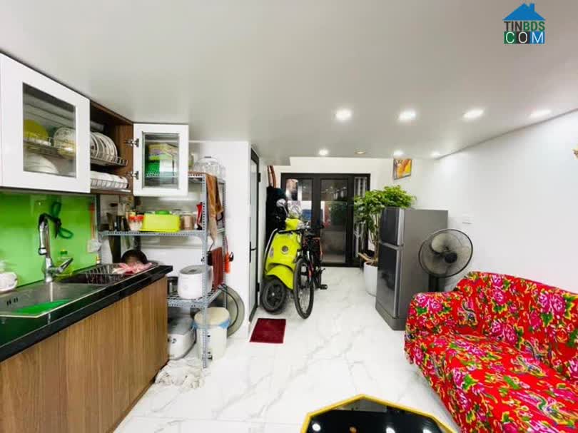 Ảnh SIÊU PHẨM SỐ 1 TRUNG TÂM CẦU GIẤY – NHỈNH 2 TỶ Có Nhà 4 TẦNG 0