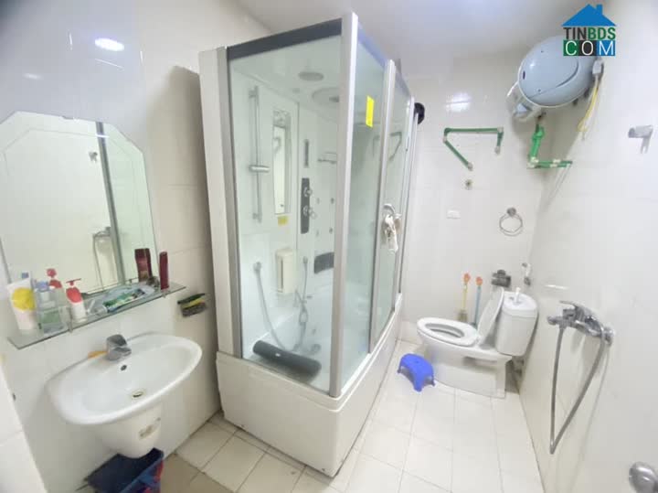 Ảnh Bán nhà phố Hào Nam quận Đống Đa, lô góc 75m, 18m mặt tiền, kinh doanh chỉ 21.5 tỷ 0