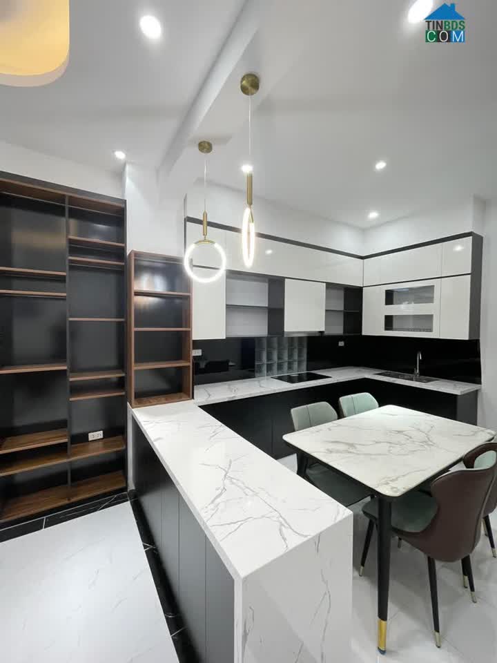 Ảnh Bán gấp nhà Đền Lừ, 45m x 5T, LÔ GÓC - GẦN HỒ - Ô TÔ GẦN 0