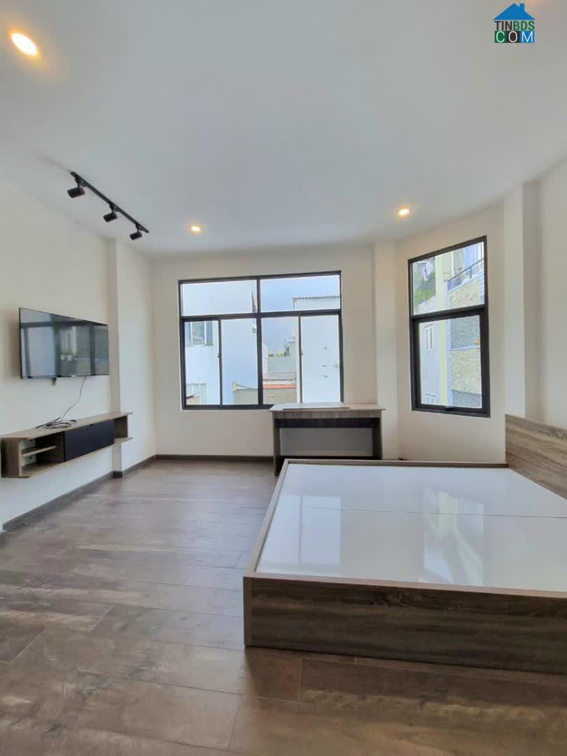 Ảnh HXH Lý Thường Kiệt 4.5x12 3 lầu 6PN Chỉ 7.3 tỷ 0