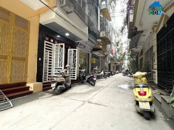 Ảnh Bán Nhà Trần Quốc Hoàn-Oto Chạy Quanh Nhà 0