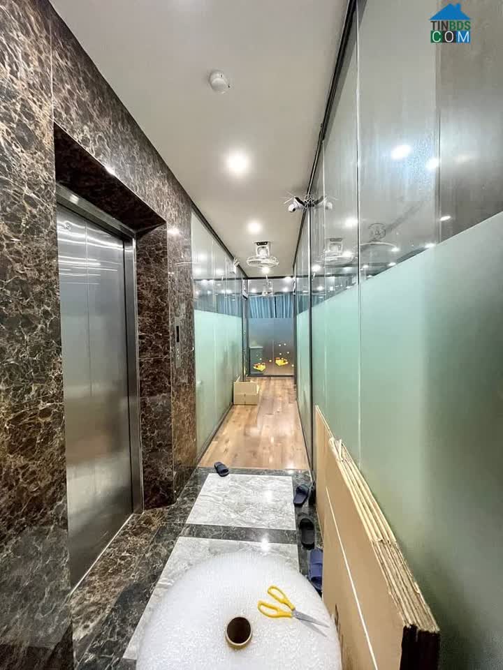 Ảnh Siêu Phẩm Cầu Giấy - Toà Nhà Văn Phòng - Lô Góc Vỉa Hè - Container Tránh Nhau - Thang Máy - 15m... 0