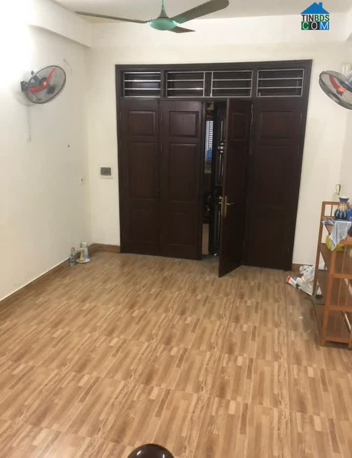 Ảnh Phố chùa Láng - Nhượng lại nhà con học Đại học - 37m - 4 tầng - 4 ngủ 0