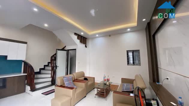 Ảnh Bán nhà Chỉ hơn 4 tỷ - 5 tầng mặt tiền 6m - Ô tô cách 20m - Pháo Đài Láng 0