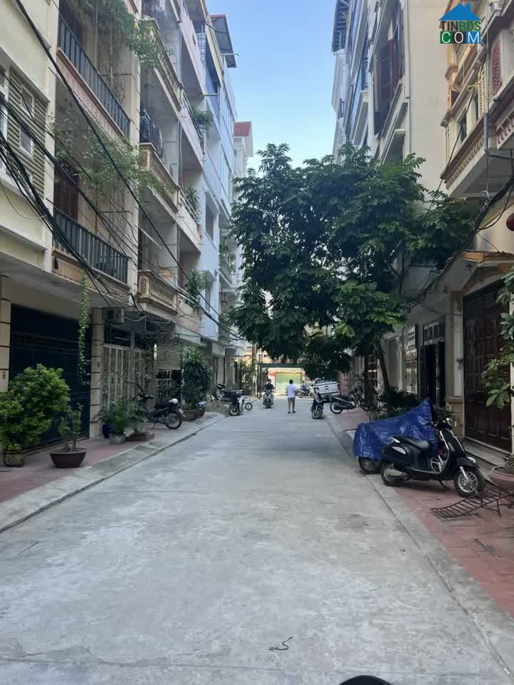 Ảnh Bán Nhà Phố Hoàng Văn Thái 51M 5T MT 4M Giá 10.2 Tỷ Khu Phân Lô Ô Tô - Nhà Đẹp Lô Góc 0