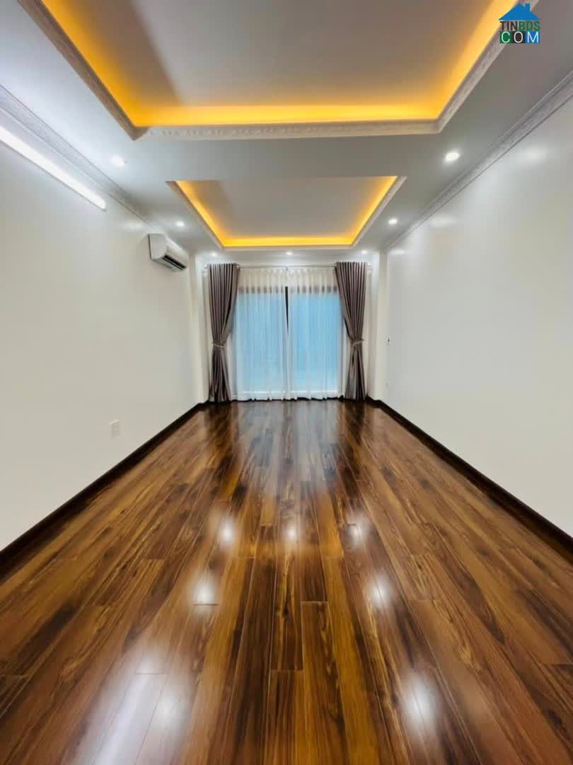 Ảnh Tin Được Không!!! Chỉ Hơn 3 Tỷ Có Ngay Căn 38M2X4T Hào Nam – Ba Gác Vào Nhà 0