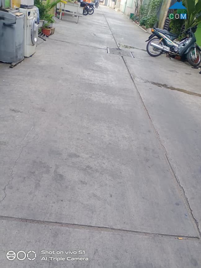 Ảnh Nhà mới đẹp 2 tầng BTCT 4x7 hẻm xe hơi chỉ 1,7 tỷ TL 0