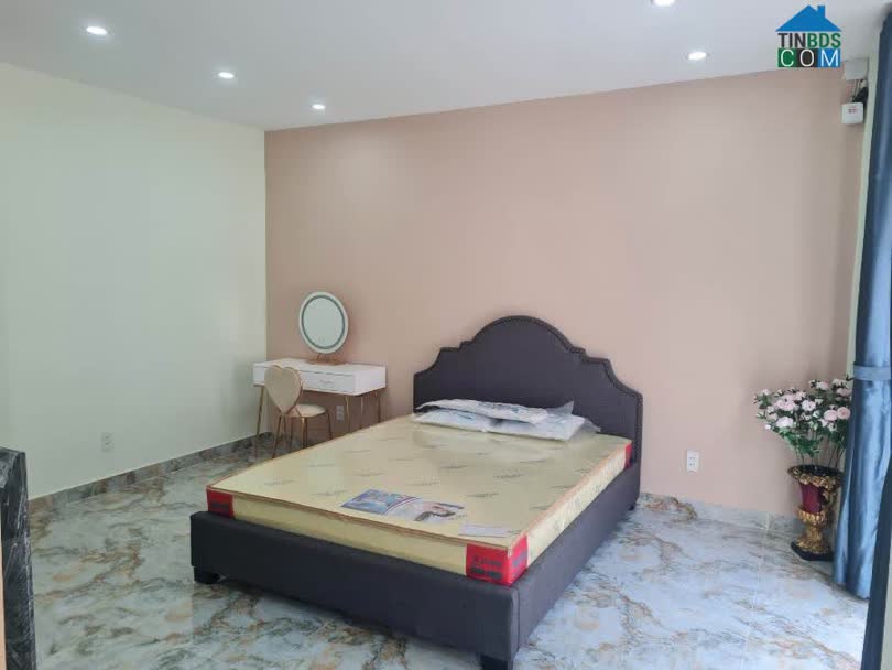 Ảnh Siêu phẩm nhà 5 tầng cực đẹp, Lam Sơn, Tân Bình, khu VIP sân bay chỉ nhỉnh 8 tỷ. 0