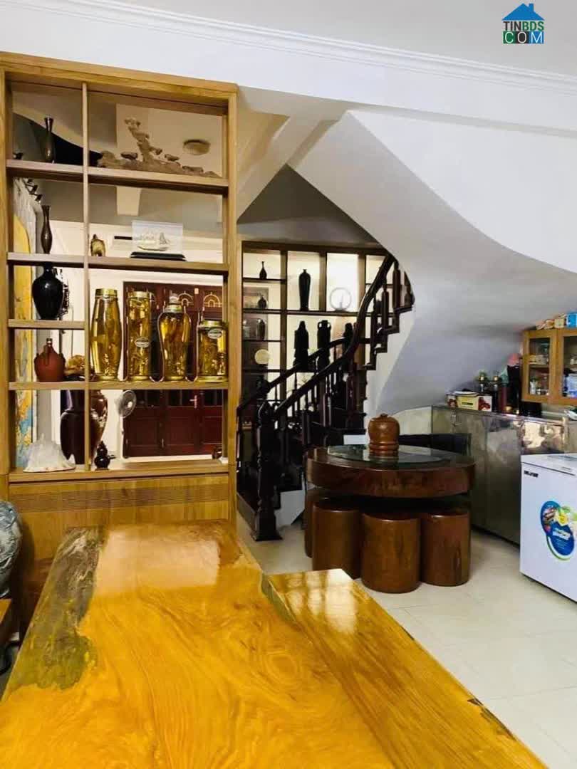 Ảnh Bán gấp nhà Hào Nam, Đống Đa, DT 90m2, MT 4.8m, phân lô ô tô, KDVP, giá 15.8 tỷ 0