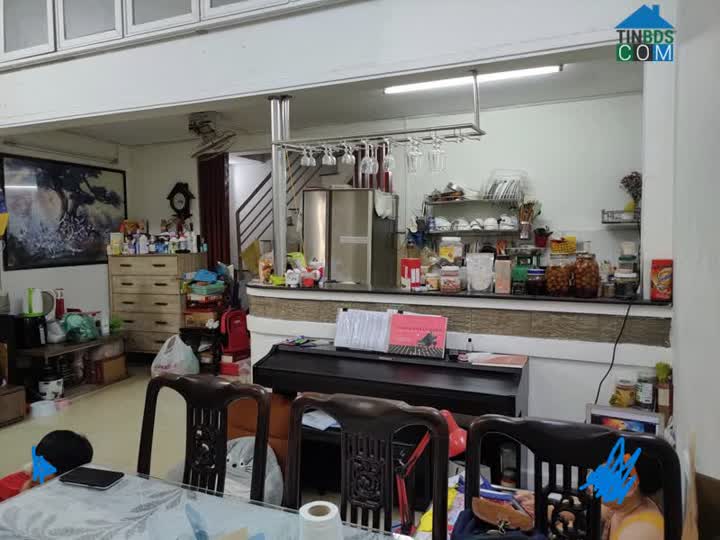 Ảnh Nhà 3 tầng Cách Mạng Tháng 8, nở hậu 5m7, P7 Tân Bình, 5.85 tỷ TL 0