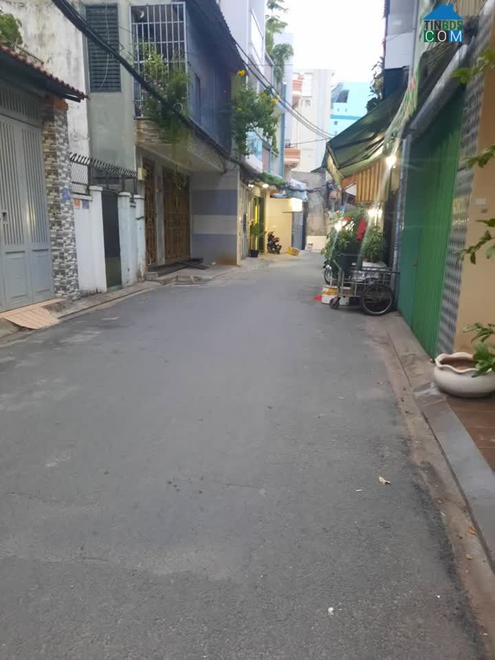 Ảnh Bán nhà Lạc Long Quân, p10, Tân Bình, 58m2, 3 tầng, 4 PN chỉ 7 tỷ 9 thương lượng. 0