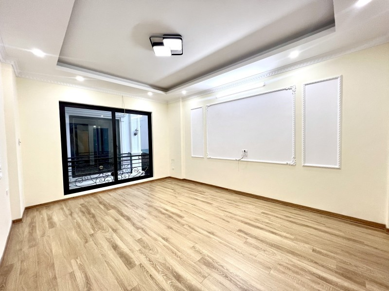 Ảnh Chủ bán nhanh nhà phố Trương Định 50m2, 5 tầng chỉ nhỉnh 5 tỷ 0