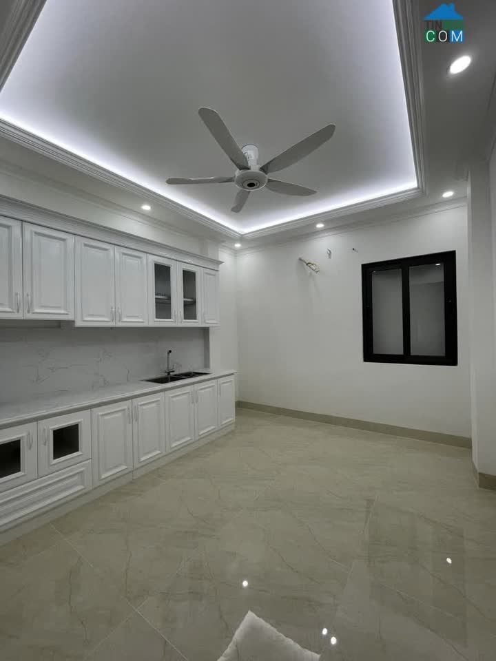 Ảnh Bán nhà phố Nguyễn Phong Sắc, Quận Cầu Giấy kinh doanh, thang máy, ô tô tránh 60m, 5 tầng 12.5 tỷ. 0