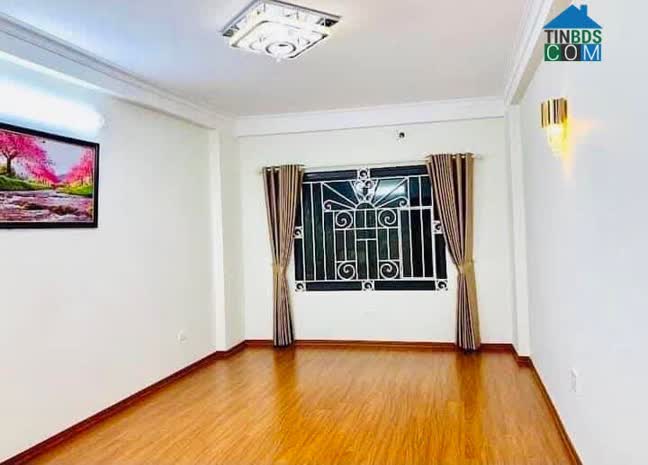 Ảnh Nhà đẹp ở luôn phố Cầu Giấy, Q. Cầu Giấy, kinh doanh, ô tô vào nhà 62m2, 12,9 tỷ. 0