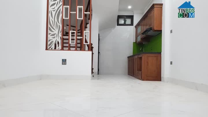 Ảnh Bán nhà ngõ 132 Cầu Giấy,gần ô tô,ngõ thông tứ tung,35m2,5 tầng,mt:4,8m 0