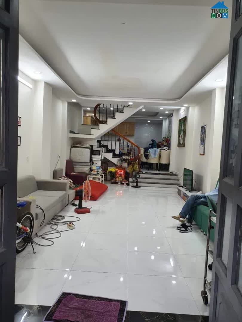 Ảnh Nhà 2 mặt tiền, 3 tầng BTCT, hẻm thông, ngay chợ Gò Vấp 0