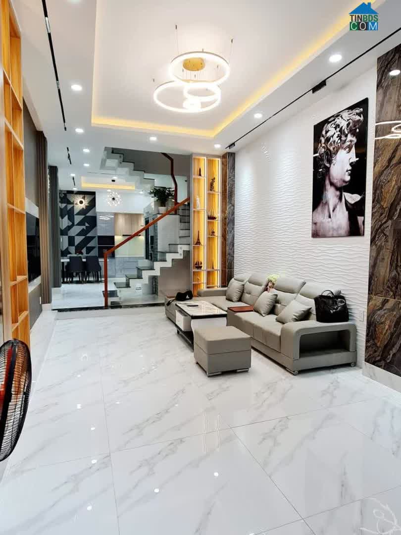 Ảnh Bán nhà Đường Bình Thành, Bình Tân, 4x10m, 1 trệt 1 lầu, hẻm xe hơi, giá rẻ 0