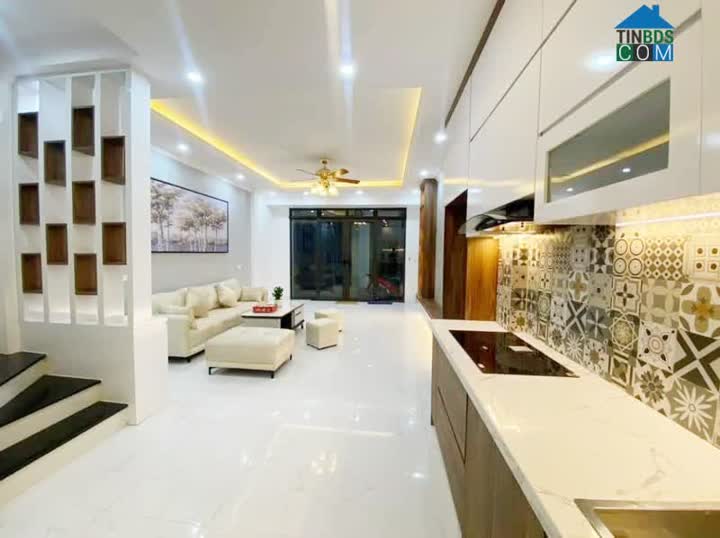 Ảnh Bán gấp lô góc 60m2, 5 tầng phố Phạm Ngọc Thạch, Đống Đa 7 tỷ 0