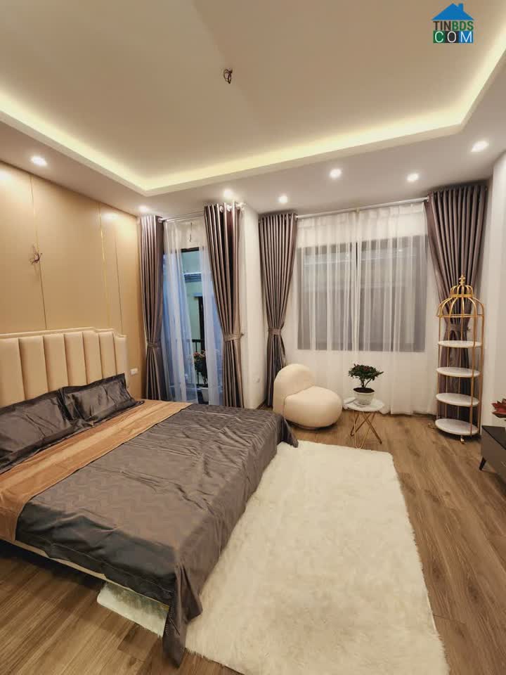 Ảnh NHÀ HÀO NAM – 3 MẶT THOÁNG – 40M X 4 TẦNG – CÓ CHỖ ĐỖ Ô TÔ – KINH DOANH NHỈNH 3 TỶ 0