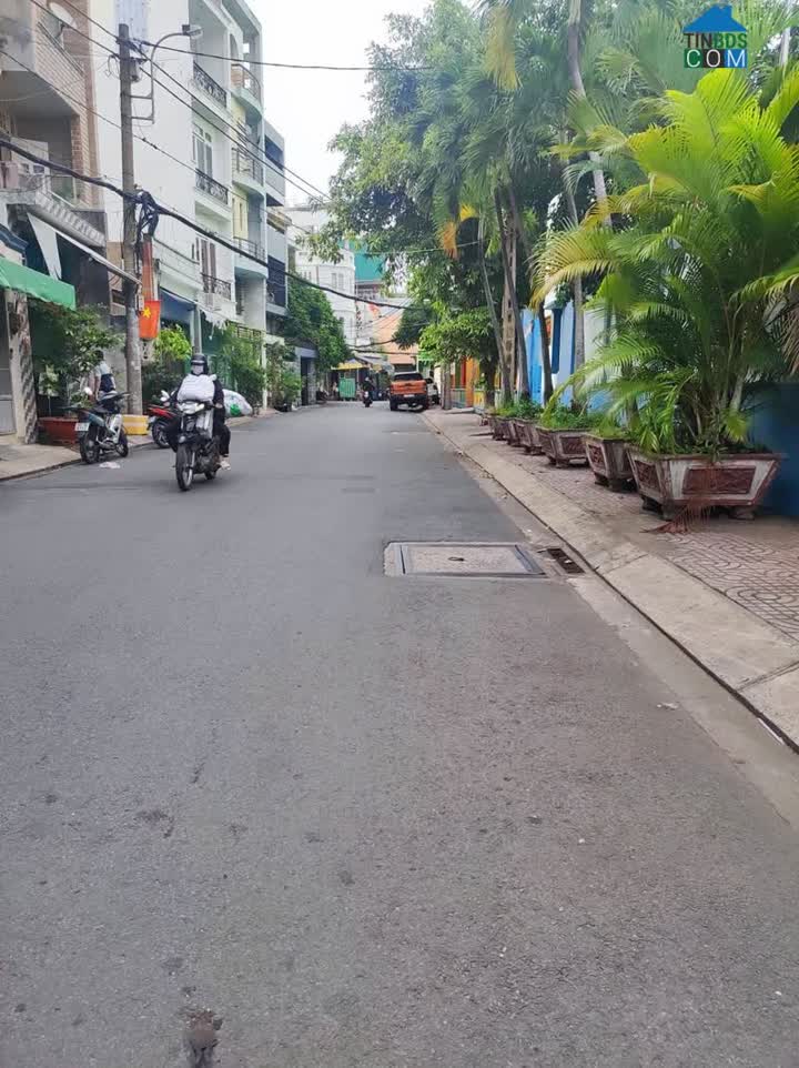 Ảnh Bán nhà Lạc Long Quân, Tân Bình, 5 tầng, 4m x 14m, hẻm xe hơi chỉ 8 tỷ hơn. 0