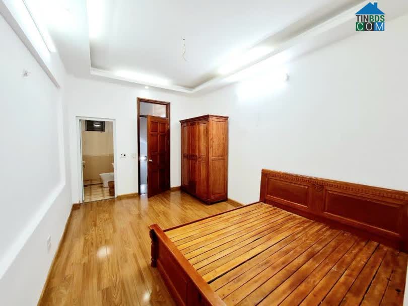 Ảnh Bán nhà Hồ Tùng Mậu Cầu Giấy 5T x 30m2 gần ĐH Thương Mại gần ô tô 0