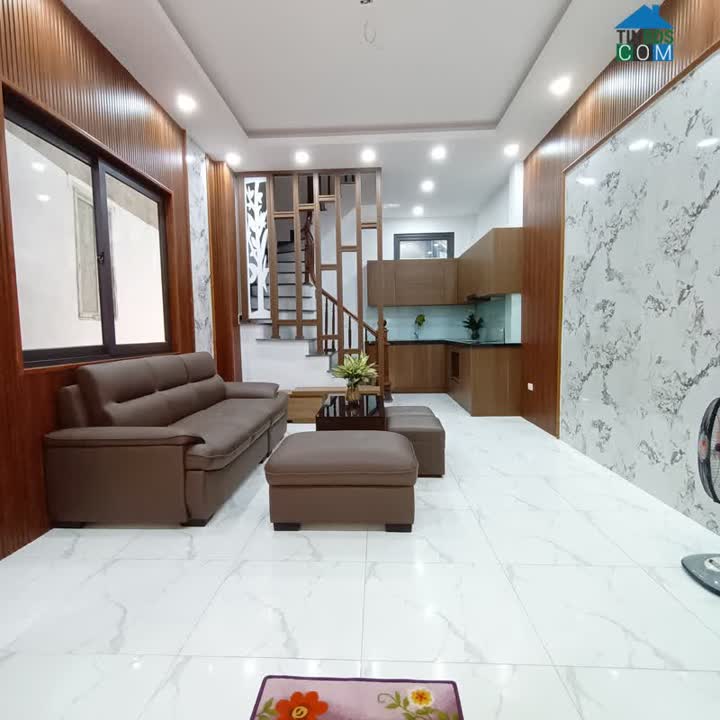 Ảnh 1 nhà ra ô tô, ngõ an ninh an toàn ở sướng bán nhà Tôn Thất Tùng 0