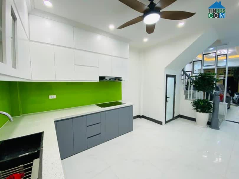 Ảnh Gần phố, nhà đẹp thoáng, ở ngay, bán nhà Thái Hà, Đống Đa 0