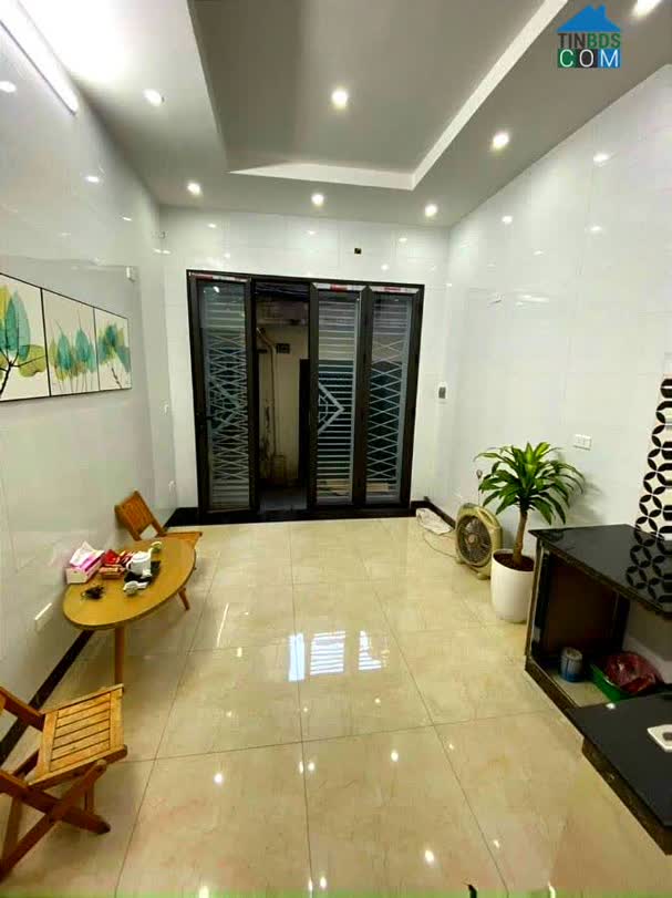 Ảnh Mua nhà cho con đi học gần Đại Học Y Hà Nội 24m2x4 tầng giá 3,1 Tỷ 0