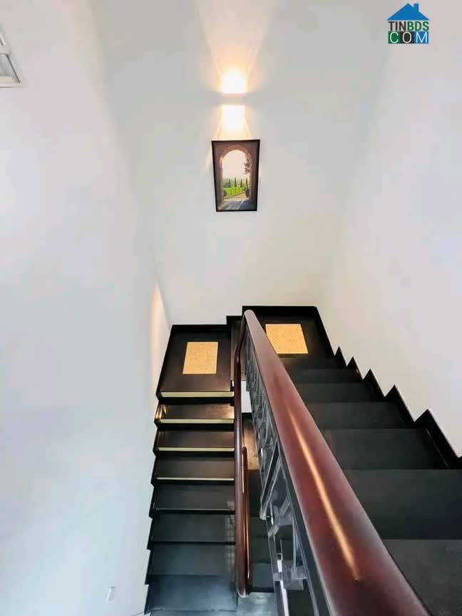 Ảnh Nhà hẻm ô tô thông, diện tích 60m2, vị trí kinh doanh buôn bán tốt 0