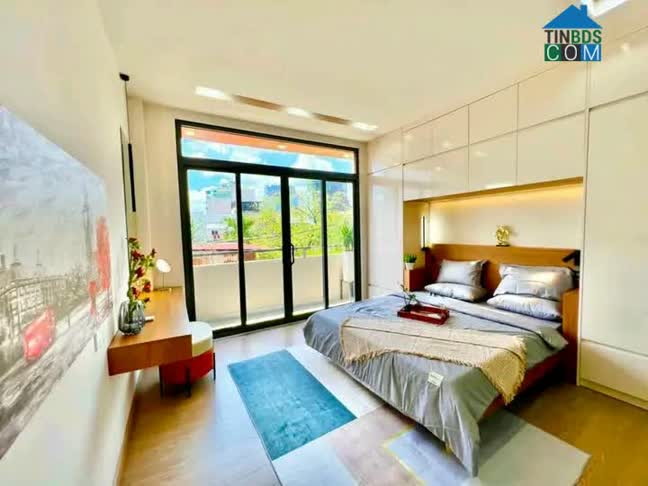 Ảnh Nhà hẻm xe tải, cách sân bay 10 phút, 3 phòng ngủ 0