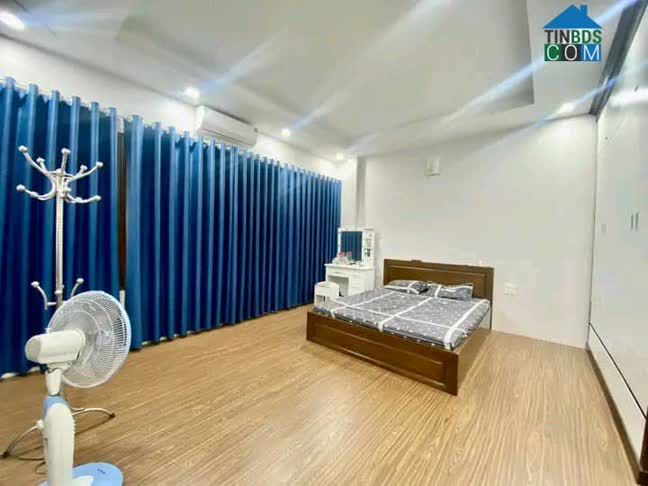 Ảnh Giảm chào 300 trđ, lô góc, ở ngay, 20m ra ô tô tránh Thái Thịnh 0