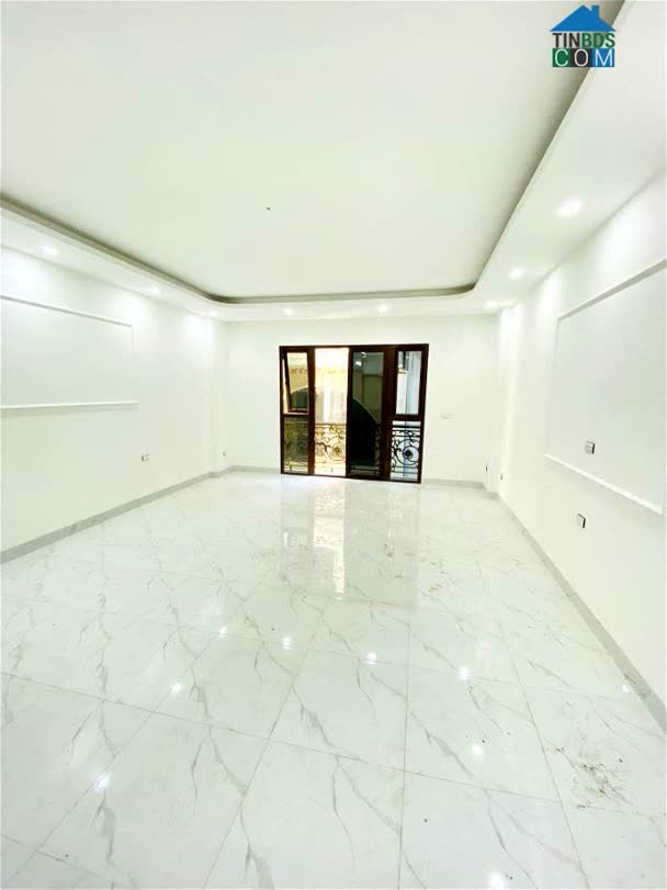 Ảnh Bán gấp nhà mới 50m2x5T Tây Sơn, Đống Đa - Gara ô Tô, kinh doanh 12,5 Tỷ. 0