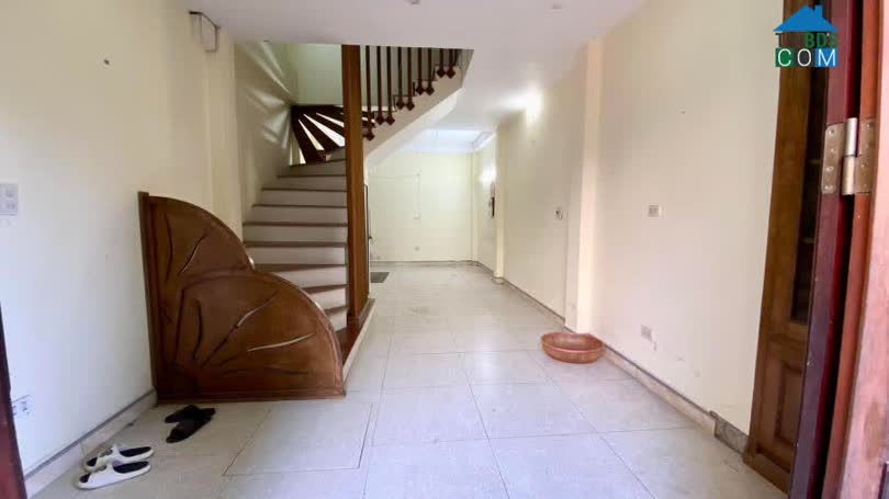 Ảnh Bán Nhà Phố Nguyễn Khoái-Ô Tô Đỗ 20m-Lô Góc-Sổ Vuông-32m Chỉ 2,6 Tỷ LH 096.386.8496 - 0