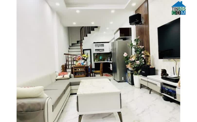 Ảnh Bán nhà phố Trần Duy Hưng 50m2*MT4m - Lô góc - Ô tô tránh - Kinh doanh sầm uất - 5.5 tỷ. 0