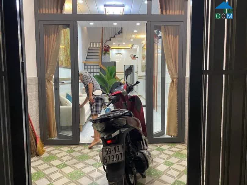 Ảnh Chỉ Nhỉnh 3 Tỷ Có Ngay Nhà Hẻm Xe Hơi, Vuông Vức A4, Ngay Khu Nhà Văn Hóa Thiếu Nhi 0