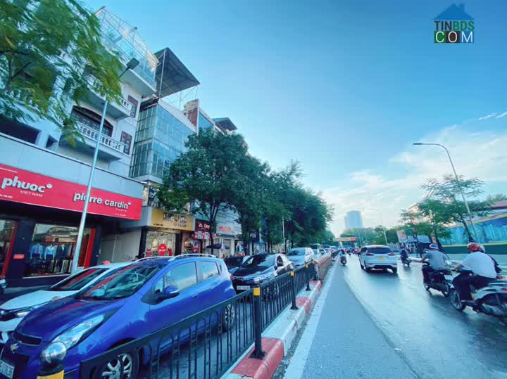 Ảnh Cần Nhượng Lại Nhà Mặt Phố Chùa Bộc 108m2 5 tầng, Mặt Tiền 4,5m Vỉa Hè Rộng Kinh Doanh Tốt 0