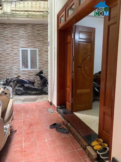 Ảnh Bán nhà Vĩnh Hưng, Hoàng Mai, thoáng trước sau, nhà đẹp full nội thất về ở ngay 2 tỷ 950 0