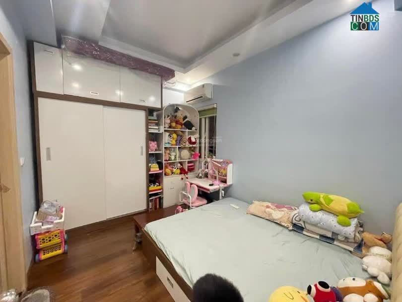 Ảnh Chính chủ bán căn hộ 2pn nội thất Full đẹp toà HH02A Kđt Thanh Hà 0