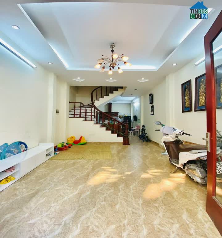 Ảnh BÁN NHÀ PHÂN LÔ SỐ 1 NGÕ 79 TRUNG PHỤNG - ĐỐNG ĐA: 55m2, 5T, MT 4.5M, 10.7 TỶ - GARA Ô TÔ - 7... 0