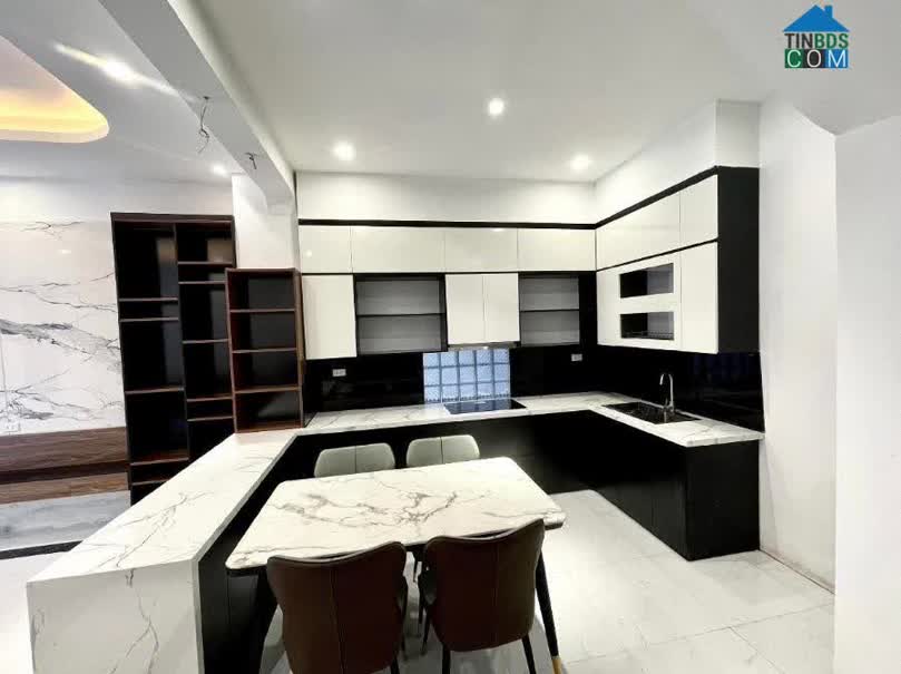 Ảnh Bán Nhà Số 8 Trong Ngõ Bùi Xương Trạch 52M2 4T MT 5M 6.65 Tỷ Ô Tô Vào Nhà, Lô Góc, Nhà Mới 0