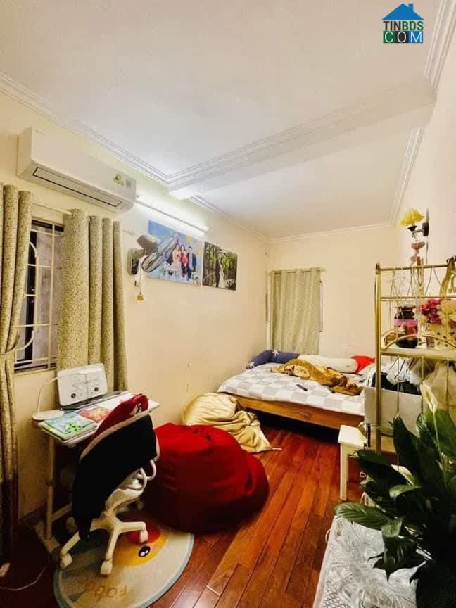 Ảnh Nhà Đẹp Ở Ngay - Đê La Thành - 50M2 - Mặt Tiền Rộng - 10M Ra Mặt Phố - Giá Nhỉnh 4 Tỷ 0